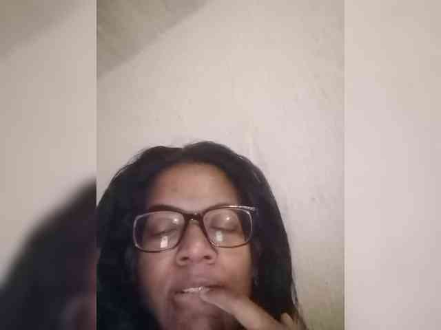 IndianBeaut webcam