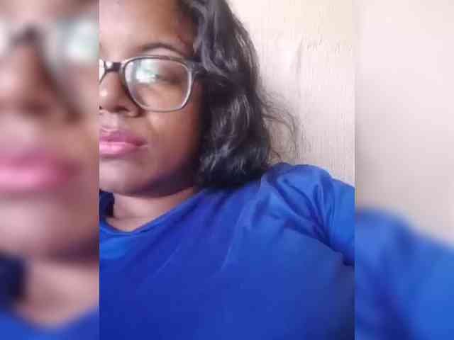IndianBeaut webcam