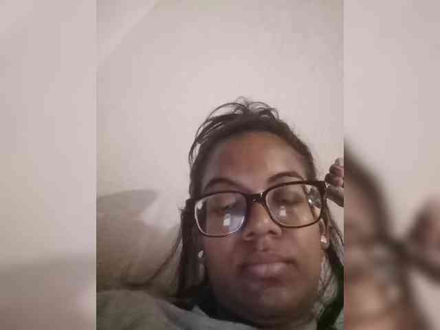 IndianBeaut webcam