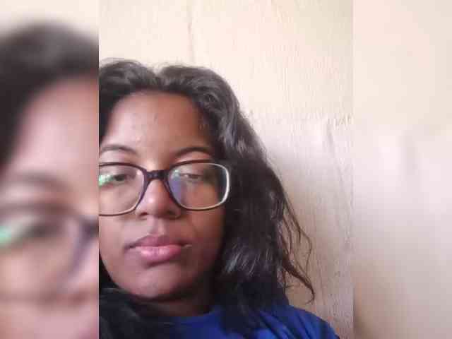 IndianBeaut webcam