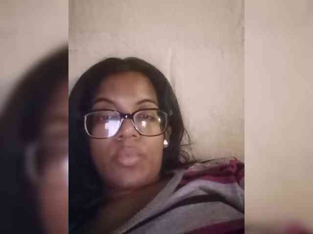 IndianBeaut webcam