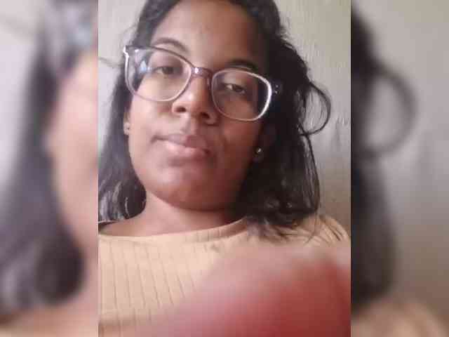 IndianBeaut webcam