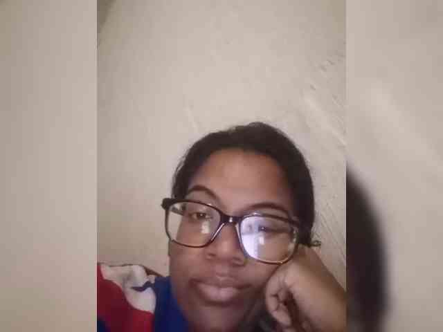 IndianBeaut webcam