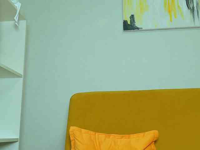 webcam live Brenda-M00n