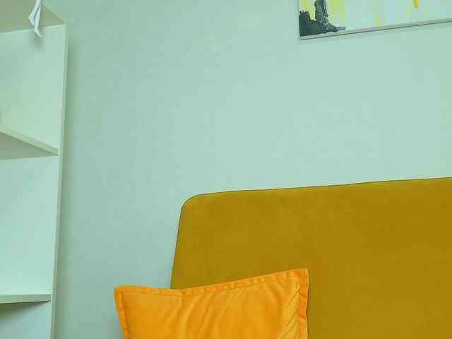 webcam live Brenda-M00n