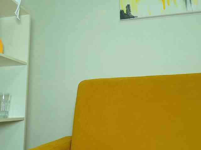 Brenda-M00n webcam