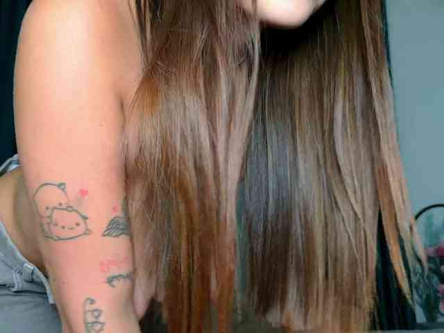 Brenda-M00n webcam