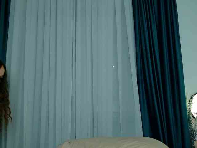 Brenda-M00n webcam