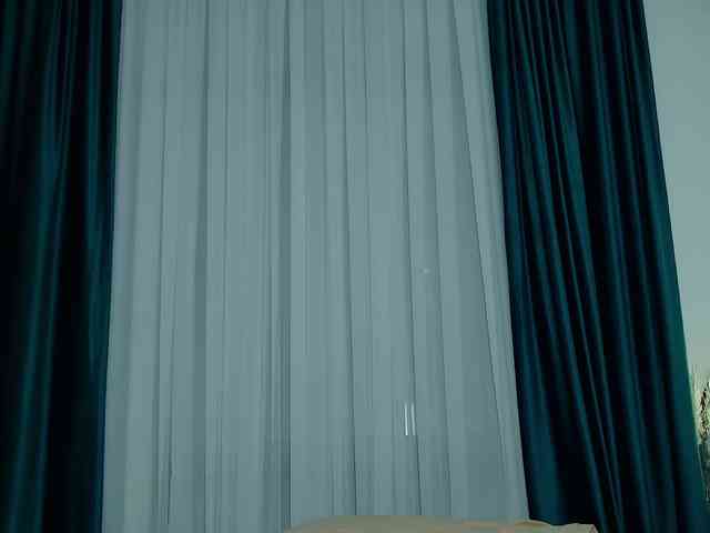 Brenda-M00n webcam
