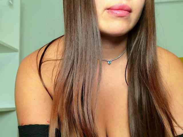 Brenda-M00n webcam