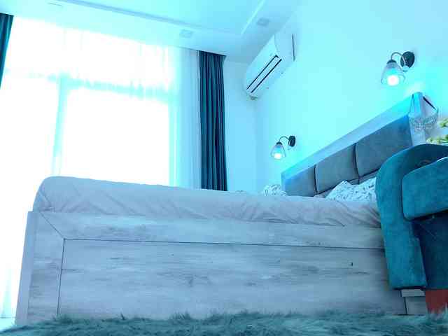 Brenda-M00n Brenda-M00n