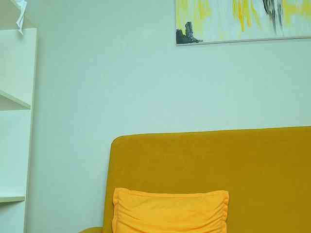 Brenda-M00n webcam