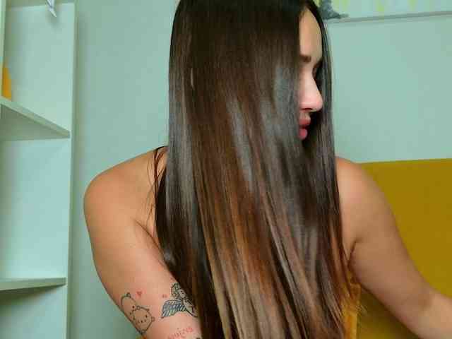 Brenda-M00n webcam