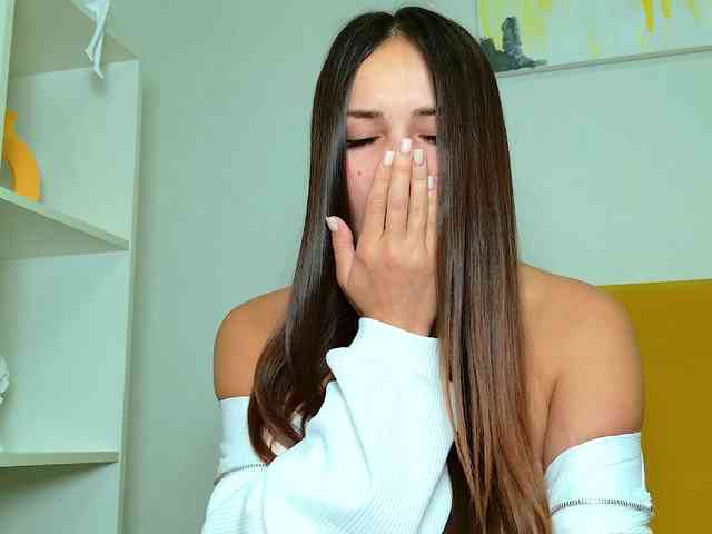 video chat online Brenda-M00n