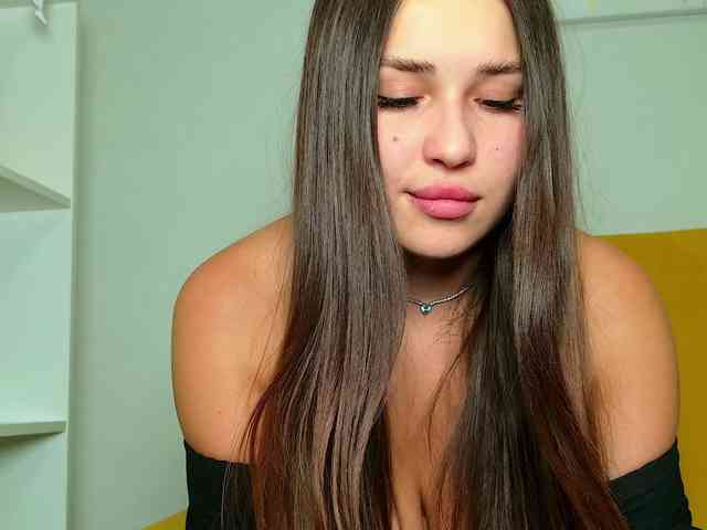 amateur webcam porn Brenda-M00n