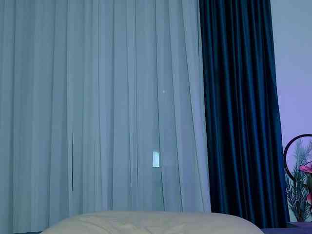 Brenda-M00n webcam