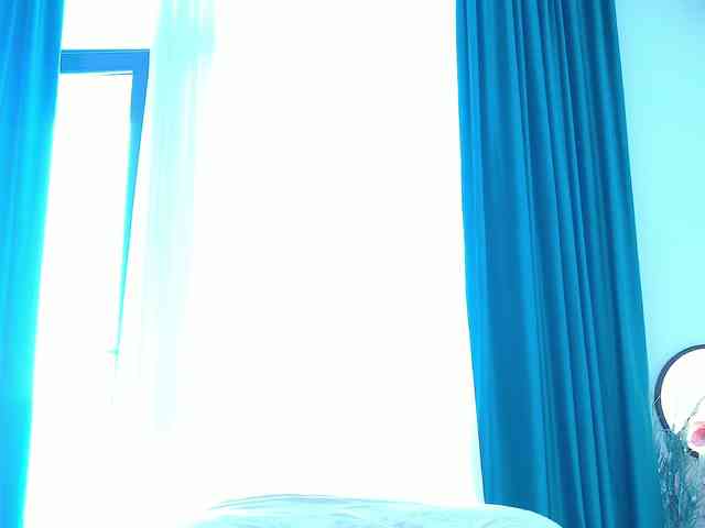 Brenda-M00n webcam