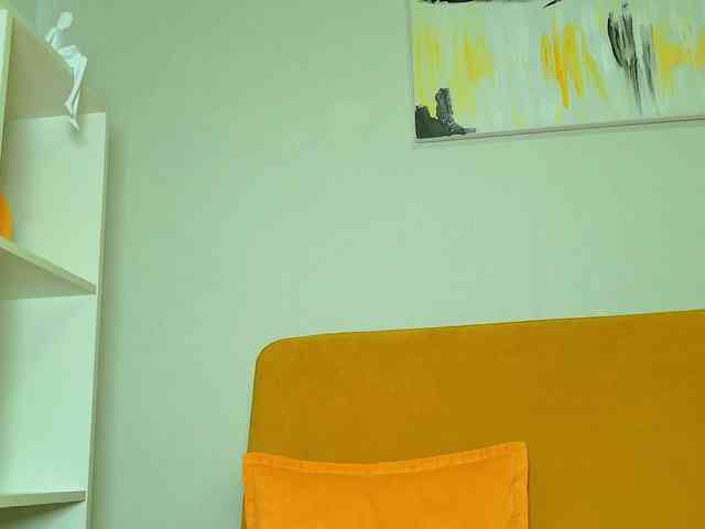Brenda-M00n webcam