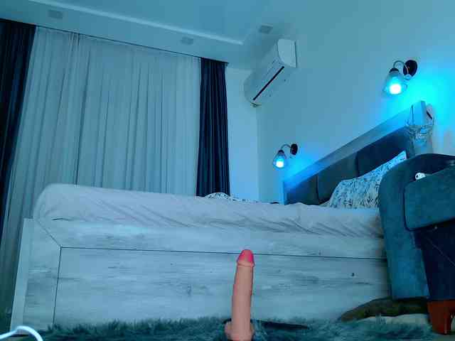 Brenda-M00n Brenda-M00n