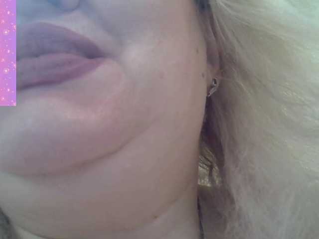 AngelinaGlam's BongaCams show and profile