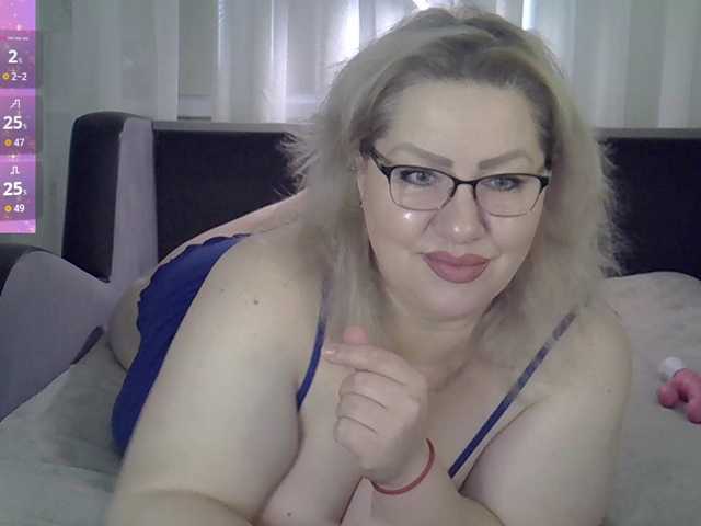 AngelinaGlam's BongaCams show and profile