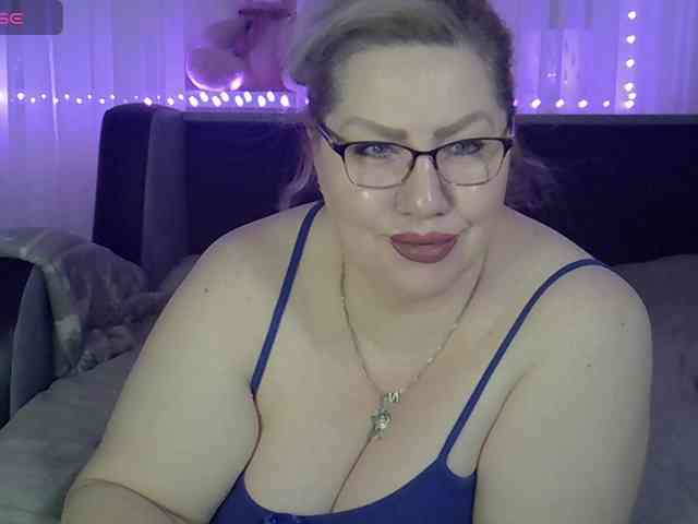 AngelinaGlam Live Webcam on BongaCams