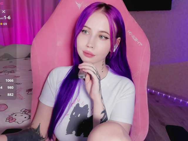 luvsoak's BongaCams show and profile