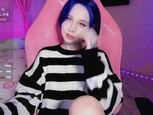 luvsoak's BongaCams show and profile