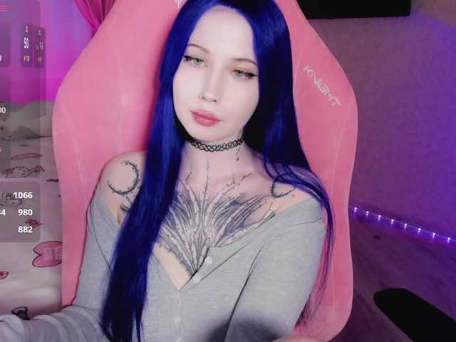 luvsoak's BongaCams show and profile