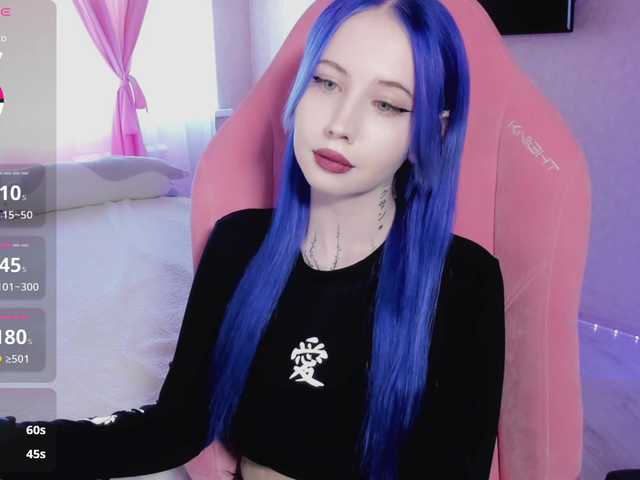 luvsoak's BongaCams show and profile