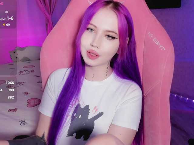 luvsoak's BongaCams show and profile