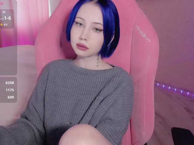 luvsoak's BongaCams show and profile