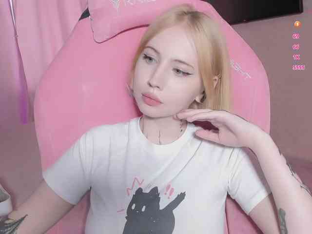 luvsoak's webcam live show