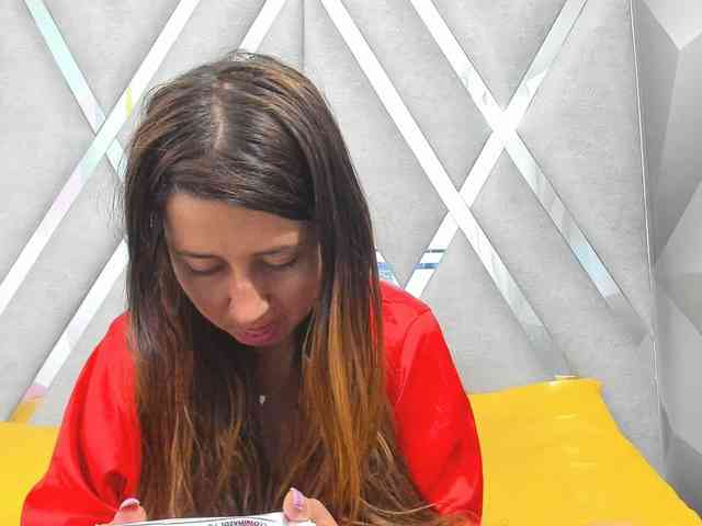 DianaSmiith webcam