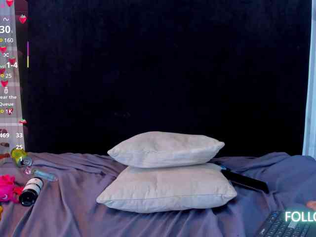 melaniecooperr webcam