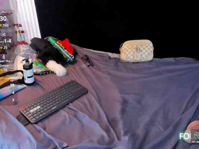 melaniecooperr webcam