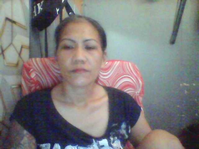 Rarra's BongaCams show and profile