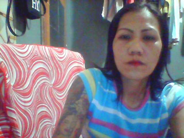 Rarra's BongaCams show and profile