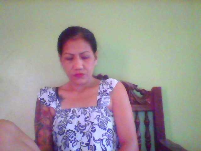 Rarra's BongaCams show and profile