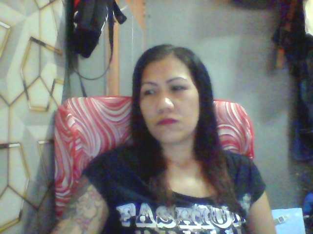 Rarra's BongaCams show and profile