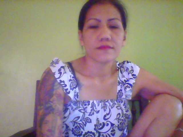 Rarra's BongaCams show and profile