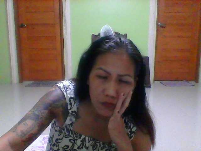 Rarra's BongaCams show and profile