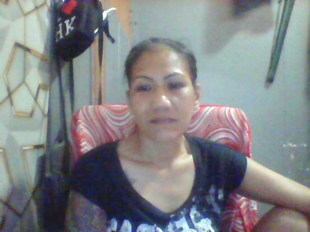 Rarra's BongaCams show and profile