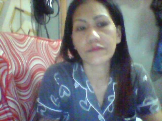 Rarra's BongaCams show and profile