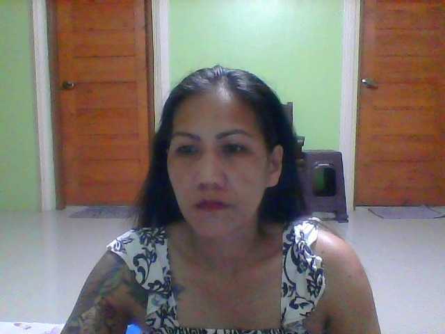 Rarra's BongaCams show and profile