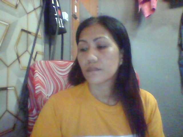 Rarra's BongaCams show and profile