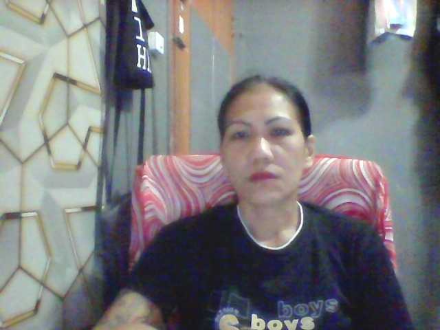 Rarra's BongaCams show and profile