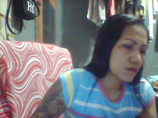 Rarra's BongaCams show and profile