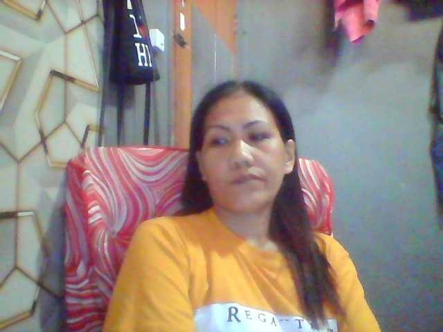 Rarra's BongaCams show and profile