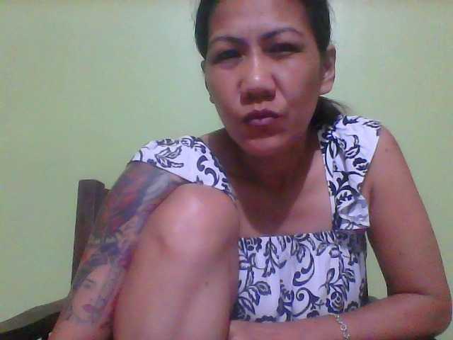 Rarra's BongaCams show and profile